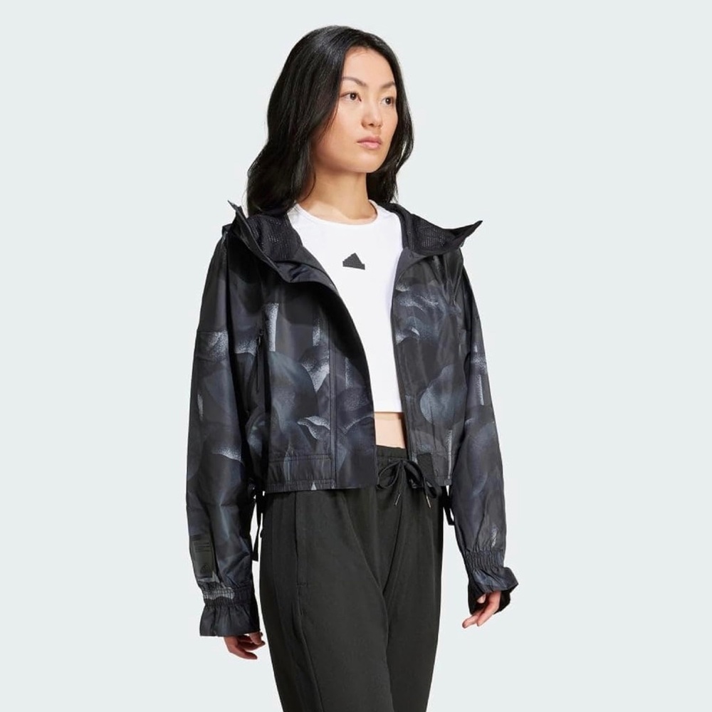NWT Adidas city escape zip hooded jacket